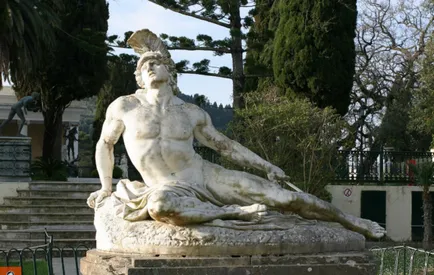 sculptură greacă veche a Kuroshio la Belvedere Torso