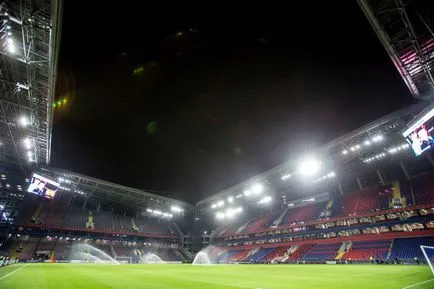 Tűzijáték, a telt ház a lelátókon és a patkó Army CSKA megnyitotta az új stadion - szeptember 11, 2016 -