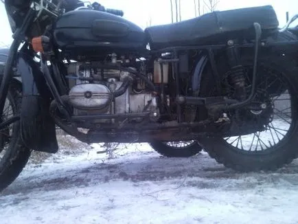 Meu cal de fier demn de încredere, motocicleta Ural Dnepr, bmw, reparații motociclete