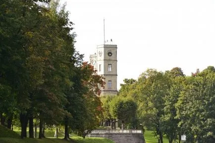 Hogyan lehet eljutni Gatchina Budapest