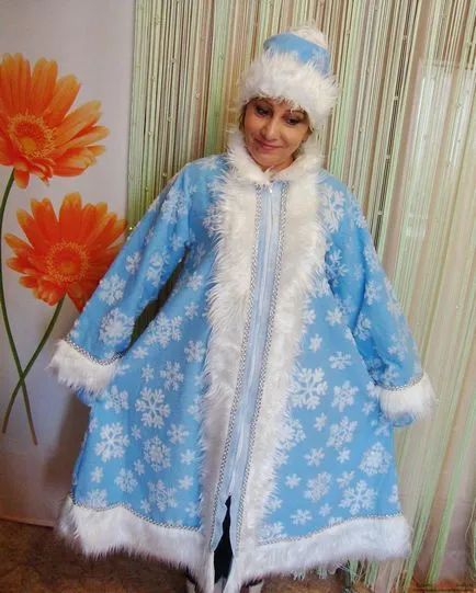 Hogyan készítsünk egy Snow Maiden jelmez a farsangi jelmez az új évre