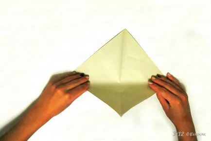 Cum de a face o broasca origami din hârtie cu propriile mâini