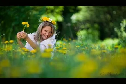 Cum de a țese o coroană de flori frumos