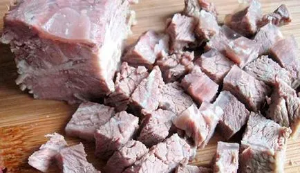 Как да се готви говеждо месо салата, че тя е мека и сочна