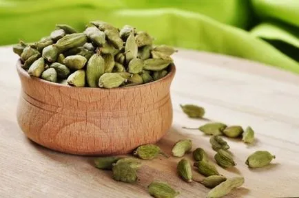 Cardamom - compoziție, calorii, proprietăți utile, contraindicații