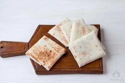 Borítékok lavash sajttal, lépésről lépésre recept fotók