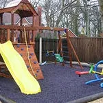Completarea de acoperire pentru terenuri de joacă pentru copii de la compania - evropoll