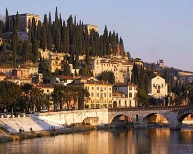 Ceremonia de nunta oficială în Verona - la cheie de nunta din Italia