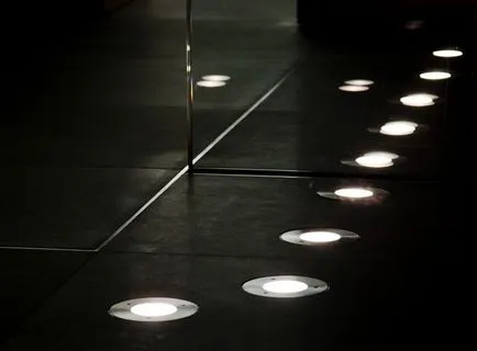 Етаж осветление - начини за организиране нощта осветление