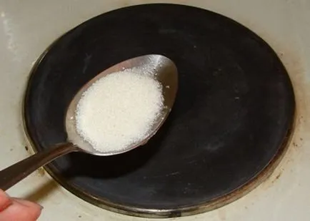 Рецепта как да се направи ром от захар и лунна светлина