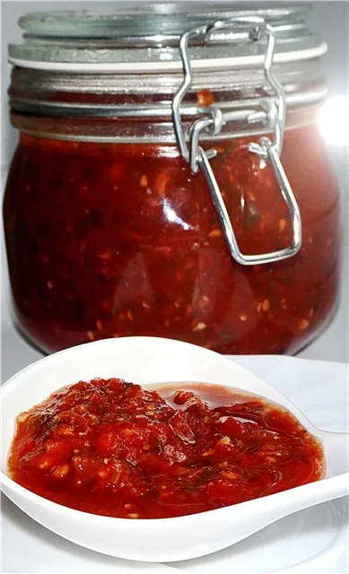 Satsebeli (generikus paradicsomszósz) recept fotók