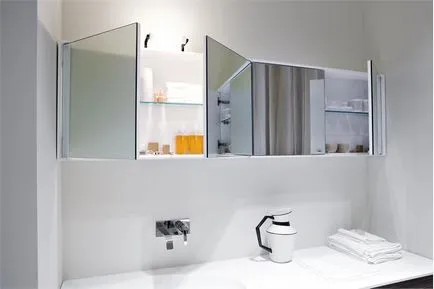 Oglinda din baie cu dulap, diverse tipuri și reguli de selecție