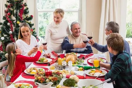 15 remek ötleteket, hogyan kell díszíteni egy táblázatot karácsonyra