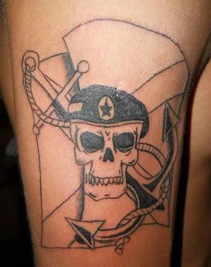 Military Tattoo - decorațiuni pentru bărbați adevărați