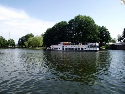 Августов Canal, снимка на канала август и водач фото-Svirsky