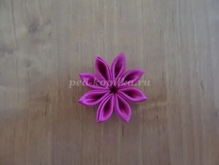 Букет от цветя в kanzashi техника