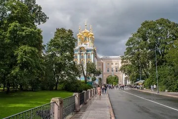 Ce să vezi în atracțiile orașului Puskin (fotografii, adrese, descrieri)