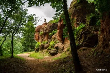 Кисловодск Resort Park, забележителностите на по-ниска парка