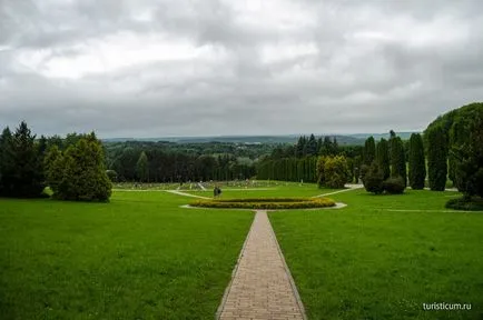 Kislovodsk Resort Park, obiectivele turistice ale parcului inferior