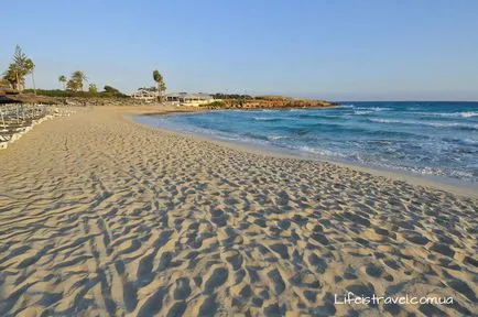 Plaja Nissi - cea mai bună plajă în Cipru