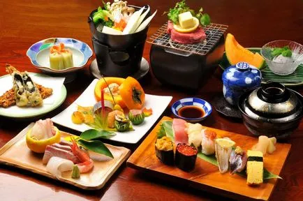 Acesta oferă cele mai bune preparate din bucătăria feluri de mâncare japoneze pentru beridari sushi