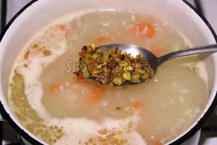 Supa picant cu pui și curry