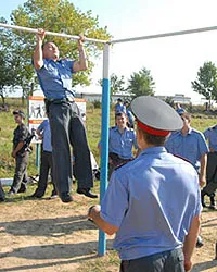 Полицията трябва да се научи законите и разпоредбите за извършване на спорта