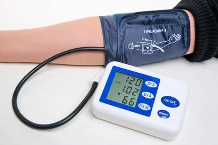 Mérésére alkalmas készülék az emberi vérnyomás hívják, és hogyan kell választani