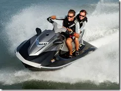 Hire vízi közlekedés üzlet a jet-ski, banán, sajt sütemény