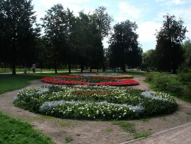 Plimbare prin parc Vorontov și Estate Voronțov, atracții