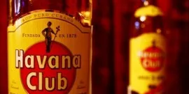 Barcelo Rum - lumină și întuneric băutură din video Republica Dominicană, nalivali