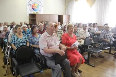 Assembly HBC - amit az árnyalatok a közgyűlés tagjai a ház, valamint hogyan születnek a döntések