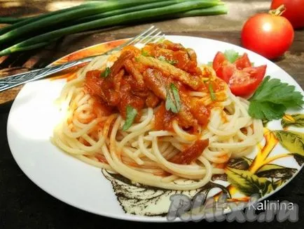 Спагети със свинско месо - рецепта със снимки