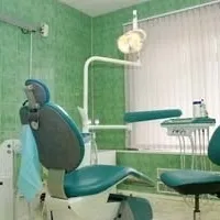 Стоматологична клиника на д-р Чудото на училище м