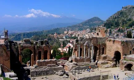 Taormina - a látnivalók, a környék, az élelmiszer - hogyan juthatunk el oda, és mit kell tenni a Taormina