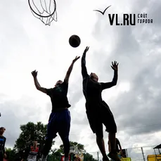 Турнир по баскетбол гето кошница започна във Владивосток (Снимка) - Владивосток новини