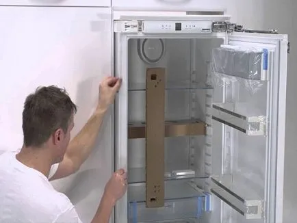 Инсталация за вграждане хладилник със собствените си ръце