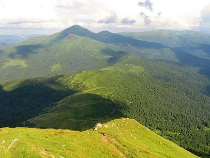 Катерене Hoverla най-популярните маршрути