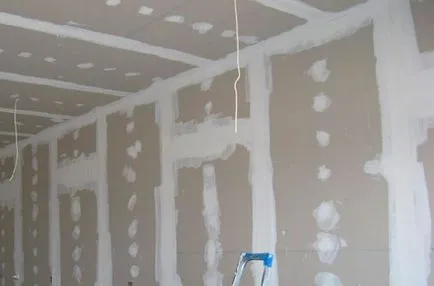 Как правилно да замазка стени за боядисване или тапети в кухнята с ръцете си видео начинаещ