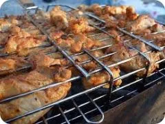 Cum de a găti frigărui de pui si reteta de pui marinata kebab