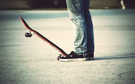 Cât de ușor să învețe să călărească un adult skateboard și copil secretele femeii - o colecție