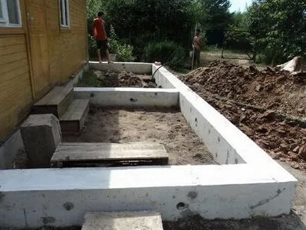 Hogyan készítsünk egy veranda betonból kezük