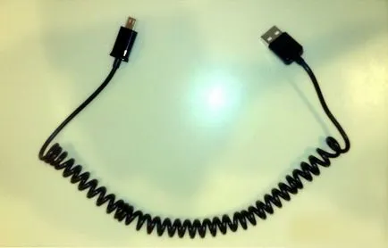 Cum să se răsucească în spirală USB-cablu