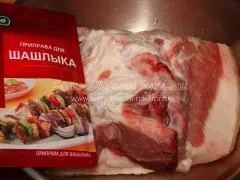 Как да се готви вкусно и красиво буза, една проста рецепта за себе си със собствените си ръце