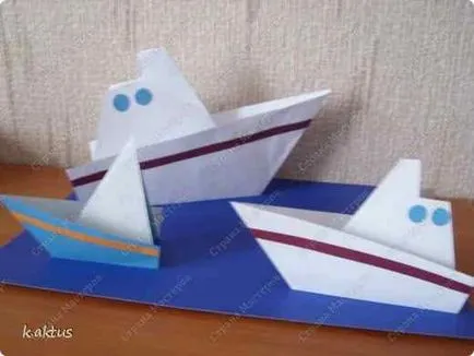 Оригами лодка от хартия със схема как да се направи мачта с платно и с тръбите за деца