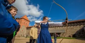 Замъкът Лийдс (на Гедиминас Castle) - описание на забележителностите на Беларус (Беларус)