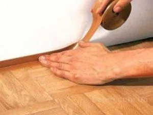 Linoleum mastic, de ce, cum să se aplice