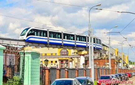 Москва еднорелсовия - ходене на метрото