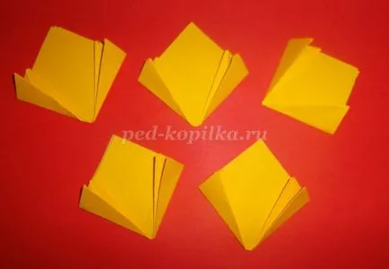 Nárciszok a origami technikával