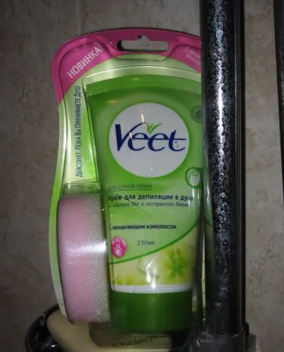 Nou de la Veet - crema depilatoare în comentarii duș